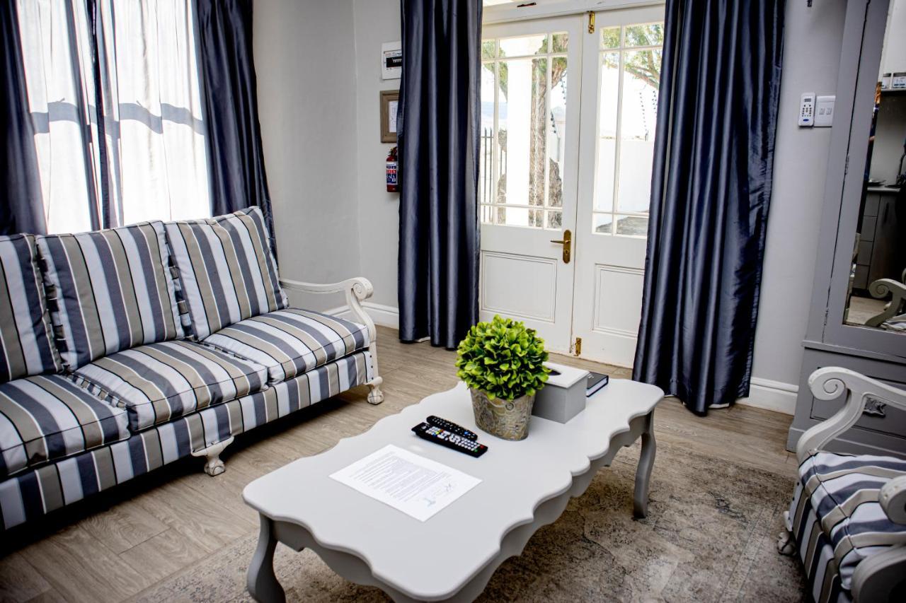 French Karoo Guesthouse بوفورت ويست المظهر الخارجي الصورة
