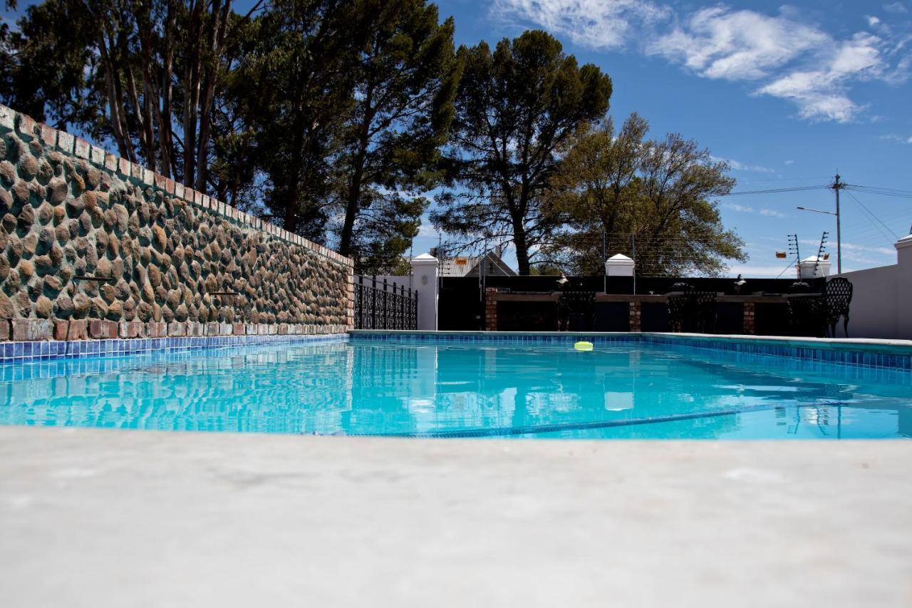 French Karoo Guesthouse بوفورت ويست المظهر الخارجي الصورة